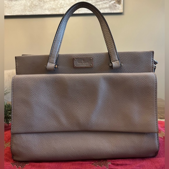 kate spade Handbags - Kate Spade taupe pebbled leather large zip front flap shoulder bag